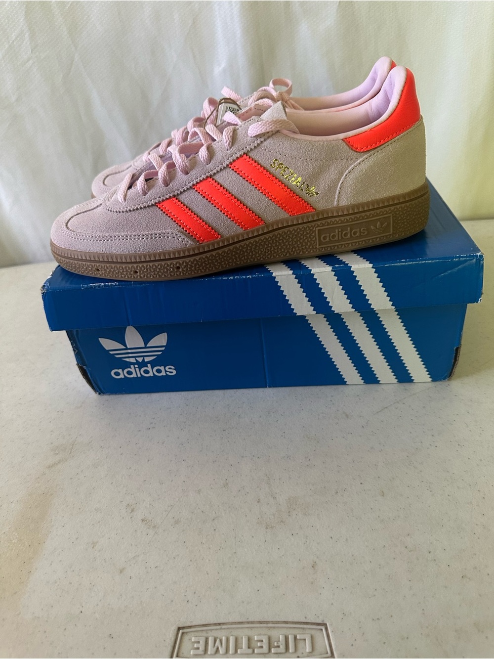 NEW Adidas Handball Spezial W Pink Orange Gum Shoes Women’s Size 7